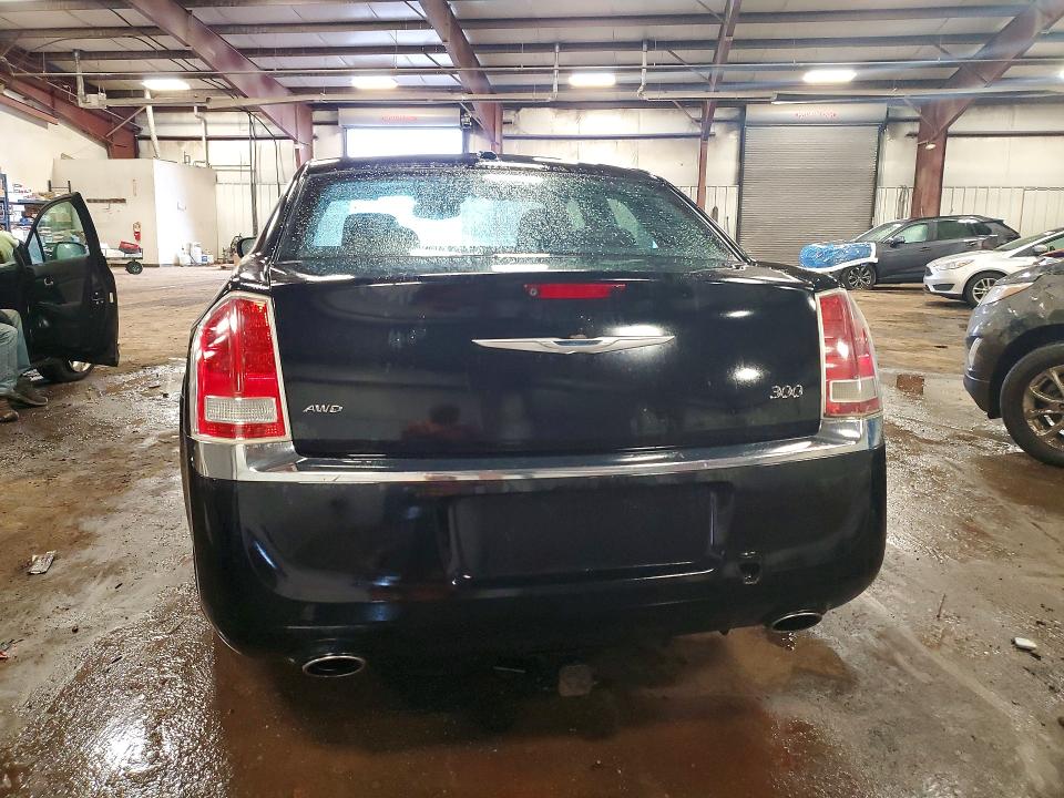 45838606 :رقم المزاد ، 2C3CCARG9EH323187 vin ، 2014 Chrysler 300 مزاد بيع