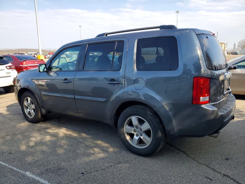 47322366 :رقم المزاد ، 5FNYF4H71BB044281 vin ، 2011 Honda Pilot مزاد بيع