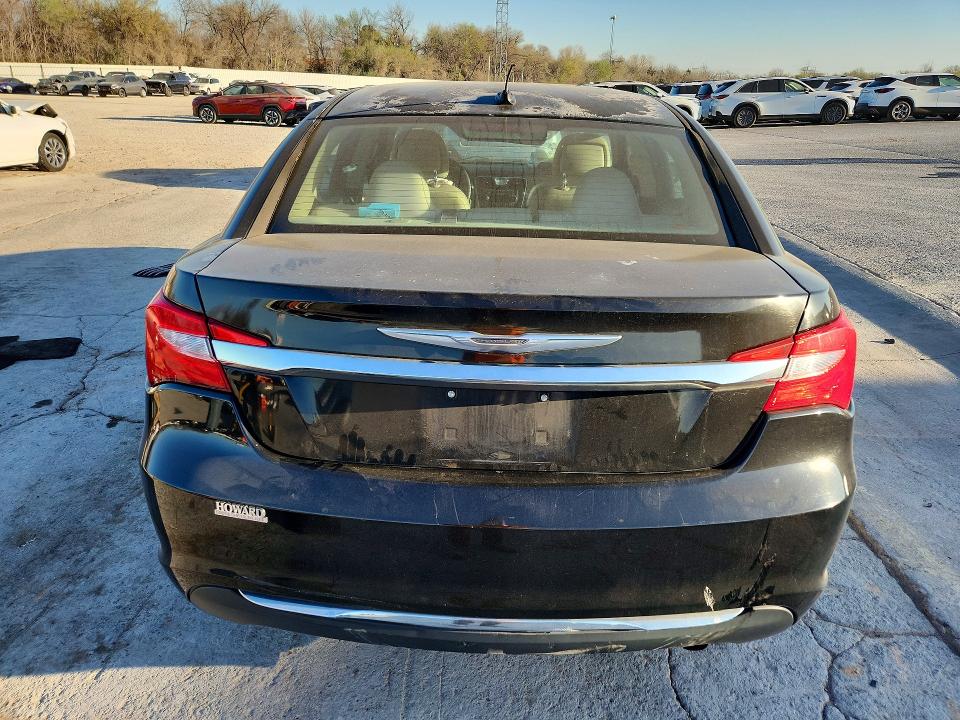 47754096 :رقم المزاد ، 1C3CCBAB3EN123421 vin ، 2014 Chrysler 200 مزاد بيع