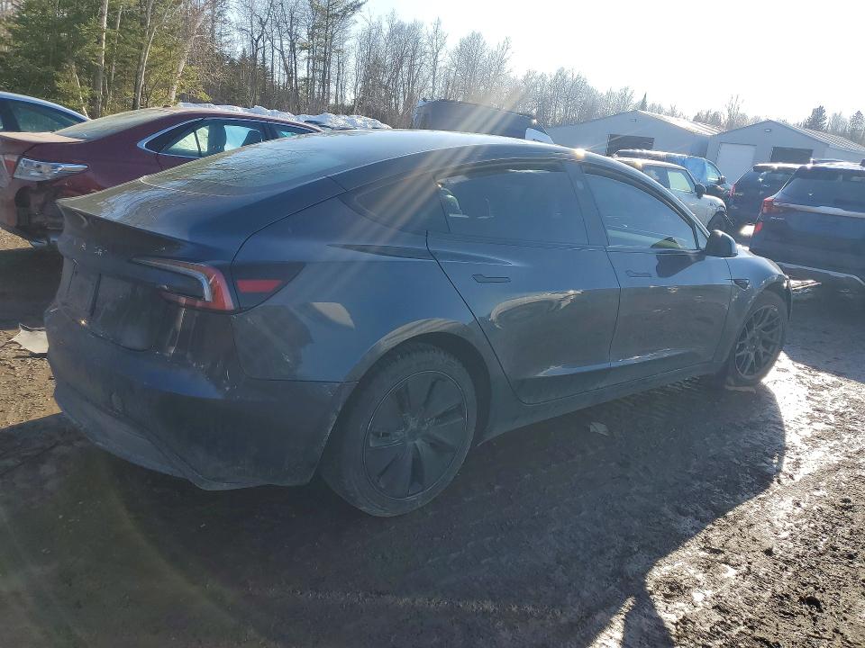 41727566 :رقم المزاد ، LRW3E7FA6RC093865 vin ، 2024 Tesla Model 3 مزاد بيع
