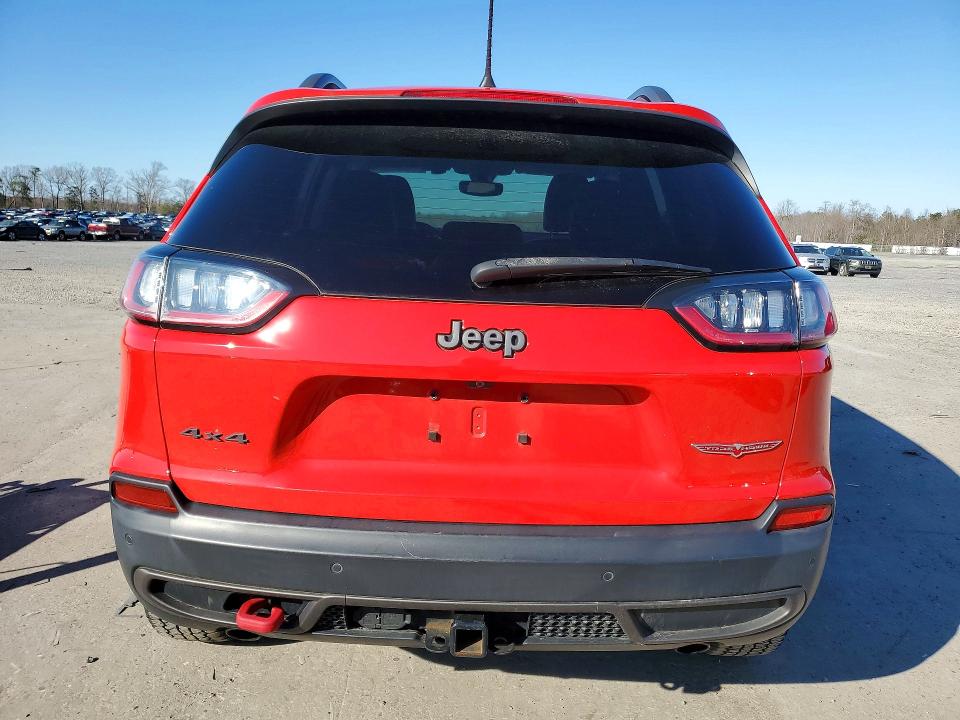46382476 :رقم المزاد ، 1C4PJMBX1KD162695 vin ، 2019 Jeep Cherokee مزاد بيع