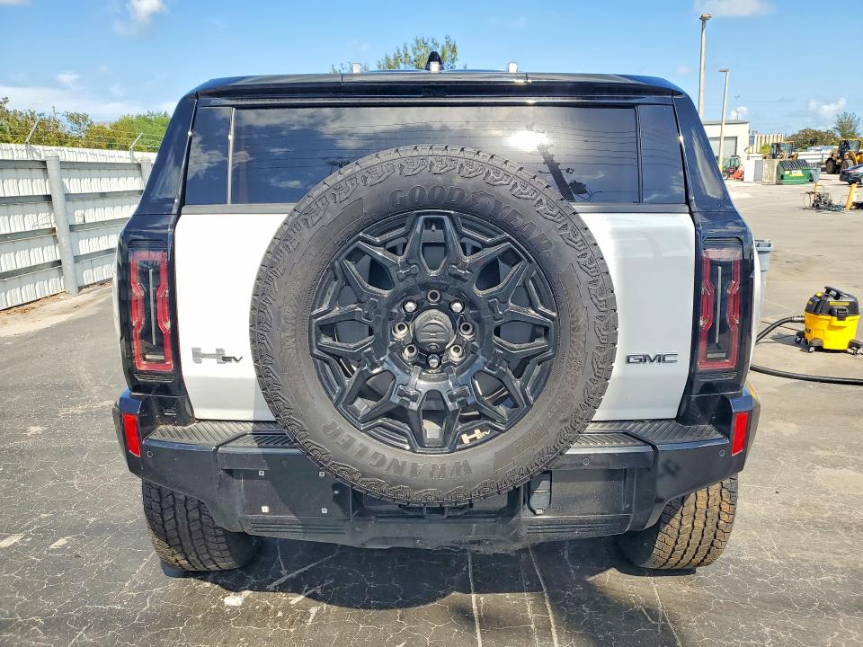 47792956 :رقم المزاد ، 1GKB0NDE6RU113201 vin ، 2024 Gmc Hummer Suv مزاد بيع