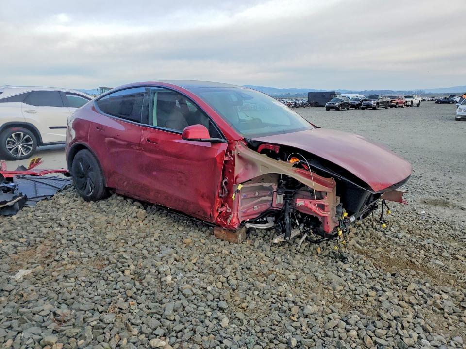 Продаж на аукціоні авто 2026 Tesla Model Y, vin: 7SAYGDEE3TF564731, номер лоту: 47826556