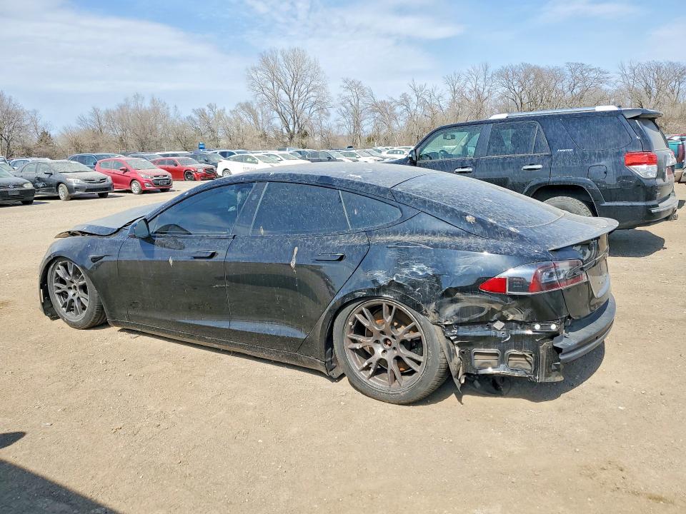 Продажа на аукционе авто 2022 Tesla Model S, vin: 5YJSA1E6XNF471526, номер лота: 48041016