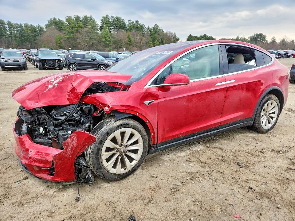 2021 Tesla Model X მანქანა იყიდება აუქციონზე, vin: 5YJXCBE2XMF322924, აუქციონის ნომერი: 47862756