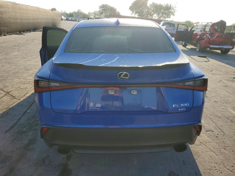 47225236 :رقم المزاد ، JTHC81F28M5044257 vin ، 2021 Lexus Is 300 مزاد بيع