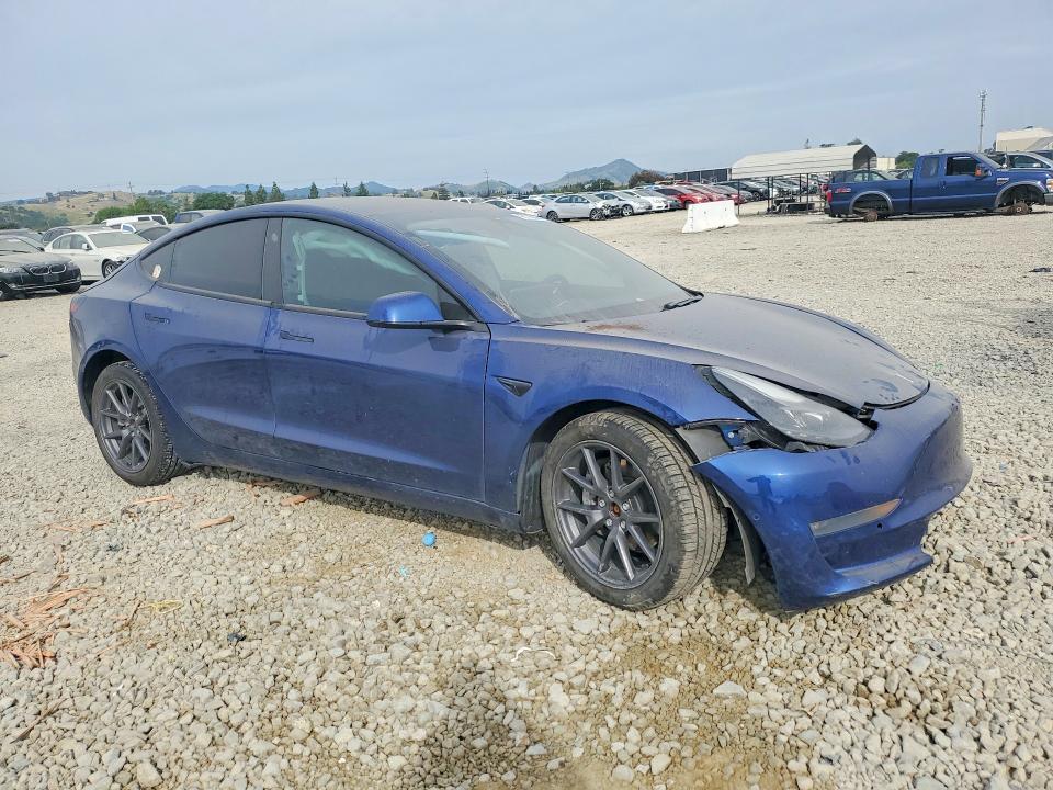47116336 :رقم المزاد ، 5YJ3E1EB6MF998581 vin ، 2021 Tesla Model 3 مزاد بيع