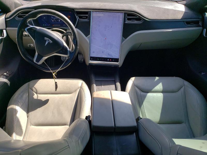 47946436 :رقم المزاد ، 5YJSA1H46FF082264 vin ، 2015 Tesla Model S مزاد بيع