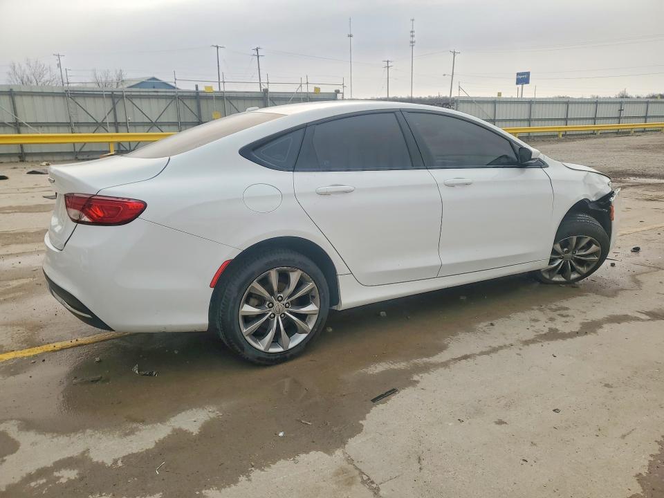 Aukcja sprzedaży 2015 Chrysler 200, vin: 1C3CCCBB2FN724115, numer aukcji: 45929926
