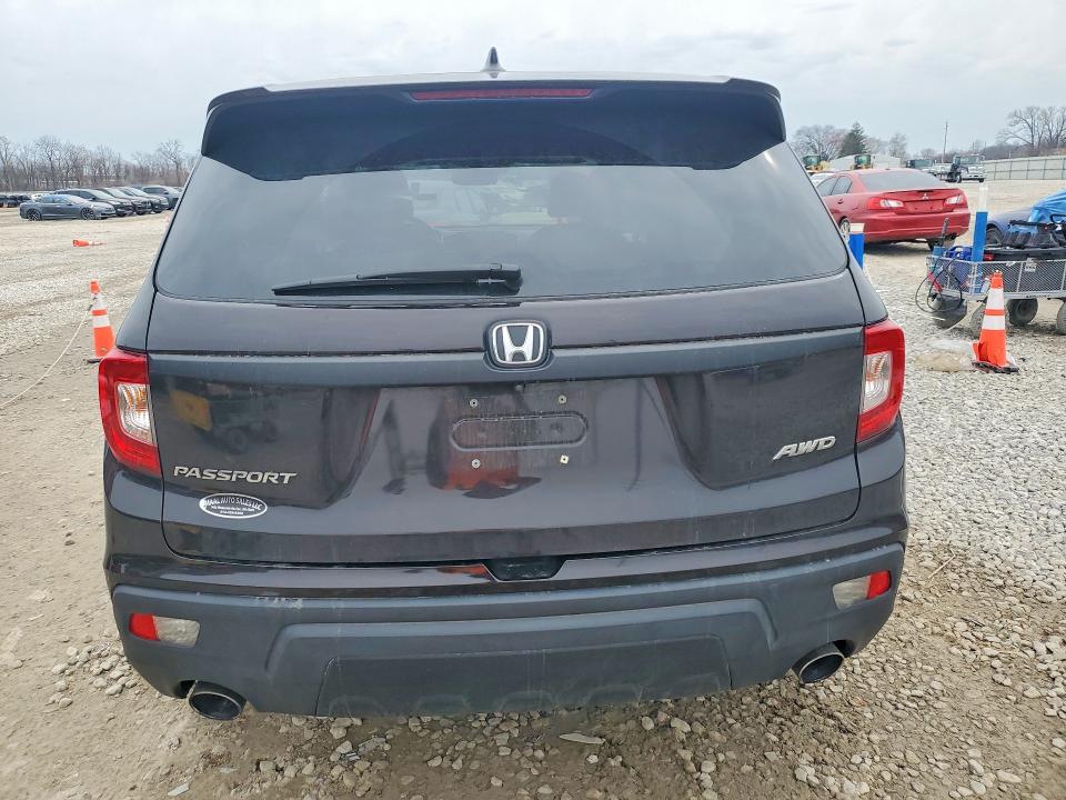 46765646 :رقم المزاد ، 5FNYF8H50LB012218 vin ، 2020 Honda Passport مزاد بيع