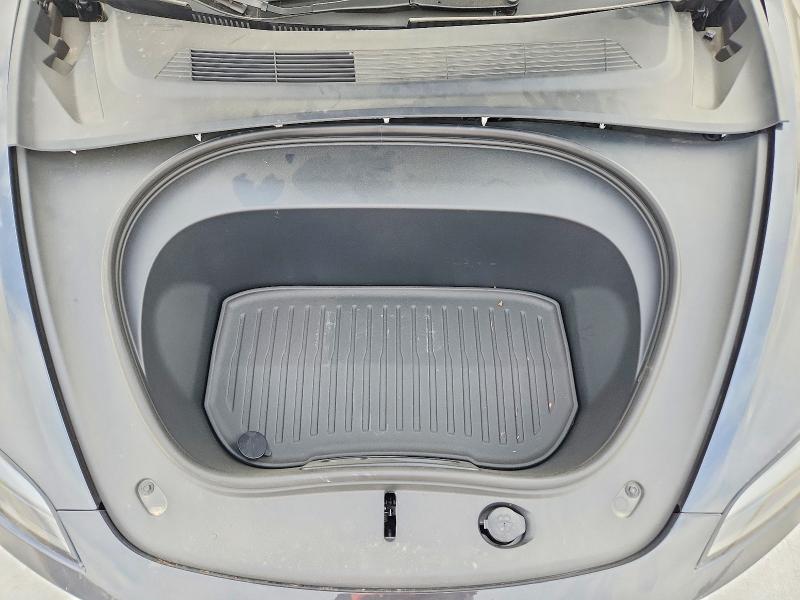 46505726 :رقم المزاد ، 5YJ3E1EA9TF143038 vin ، 2026 Tesla Model 3 مزاد بيع
