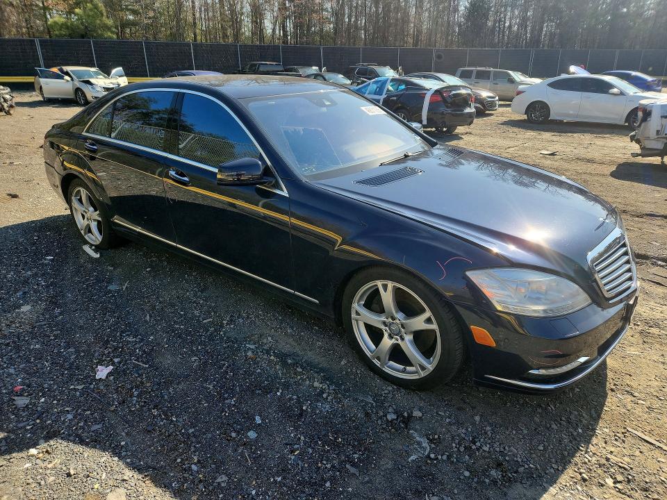 2013 Mercedes-benz S მანქანა იყიდება აუქციონზე, vin: WDDNG9EB1DA523646, აუქციონის ნომერი: 46671036