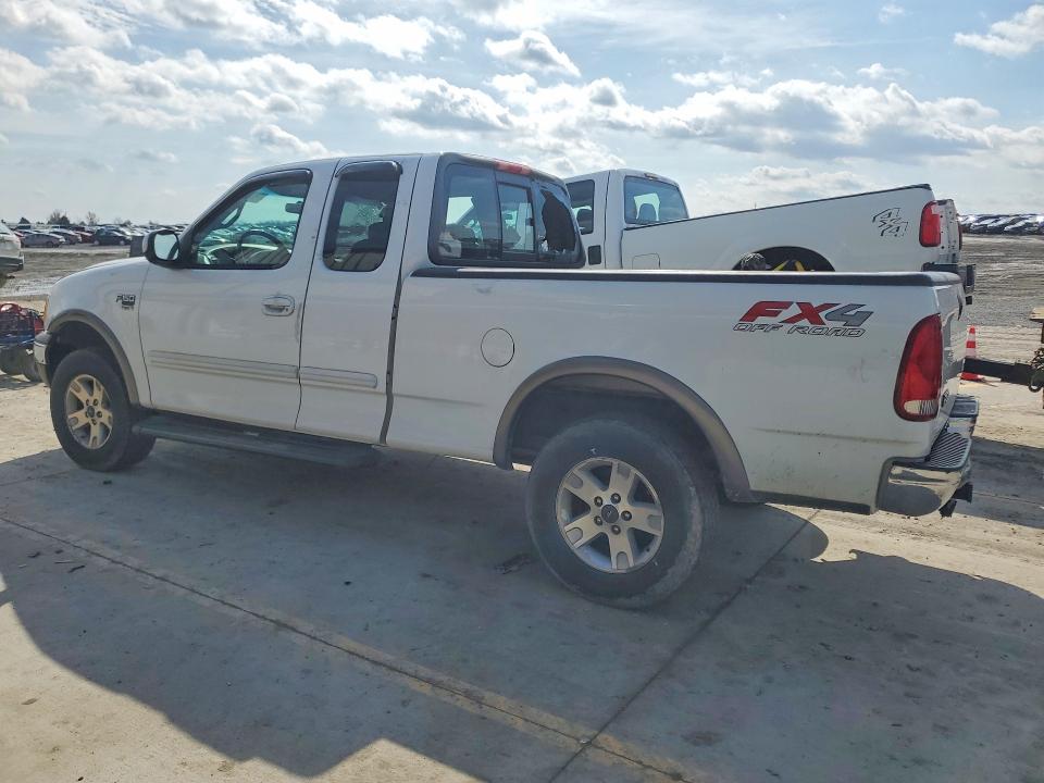 79805795 :رقم المزاد ، 1FTRX18L42NA58545 vin ، 2002 Ford F150 مزاد بيع