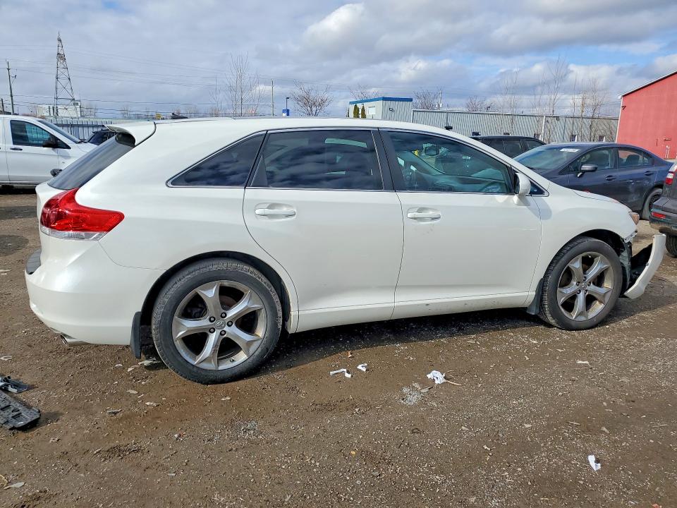 45740696 :رقم المزاد ، 4T3ZK3BB4BU037259 vin ، 2011 Toyota Venza مزاد بيع