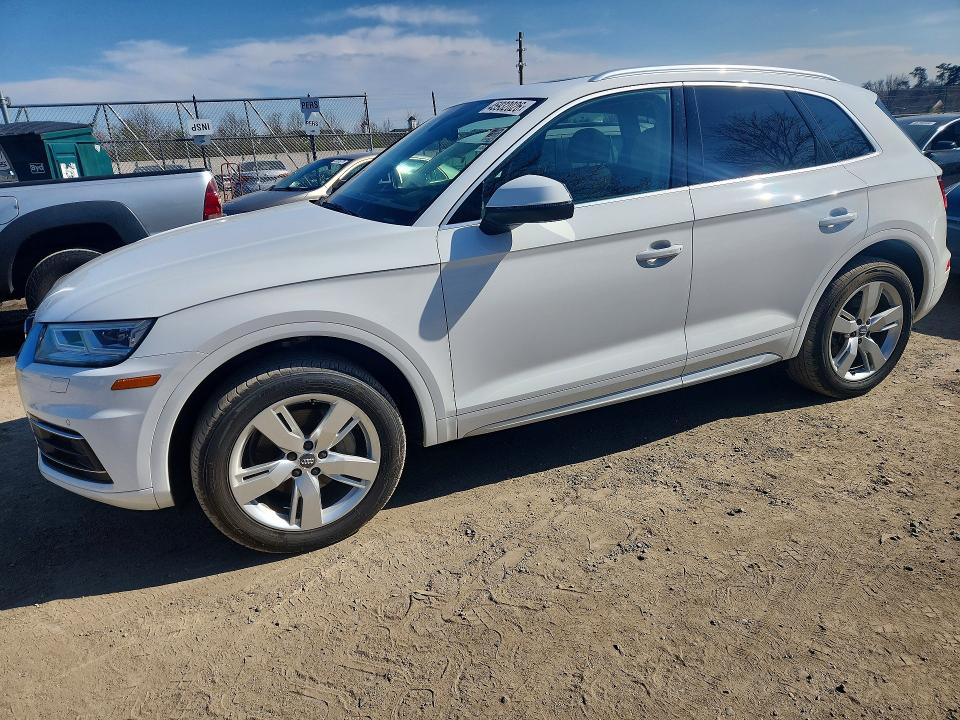 Продажа на аукционе авто 2018 Audi Q5, vin: WA1BNAFYXJ2026554, номер лота: 45932026
