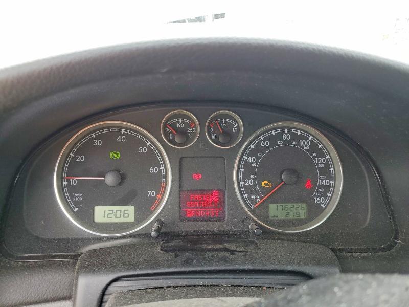 48246346 :رقم المزاد ، WVWVD63B12E418552 vin ، 2002 Volkswagen Passat مزاد بيع