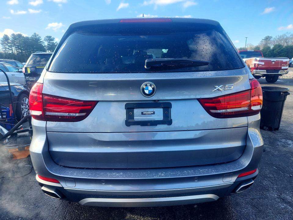 47155646 :رقم المزاد ، 5UXKR0C59J0Y04187 vin ، 2018 Bmw X5 مزاد بيع