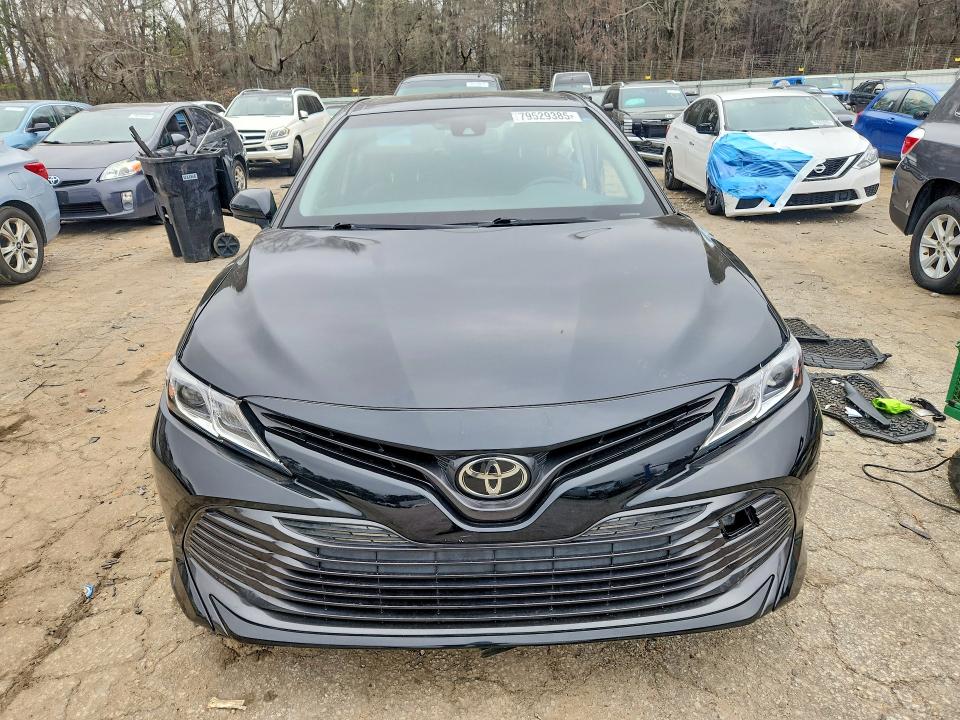 79529385 :رقم المزاد ، JTNB11HK9J3015142 vin ، 2018 Toyota Camry مزاد بيع