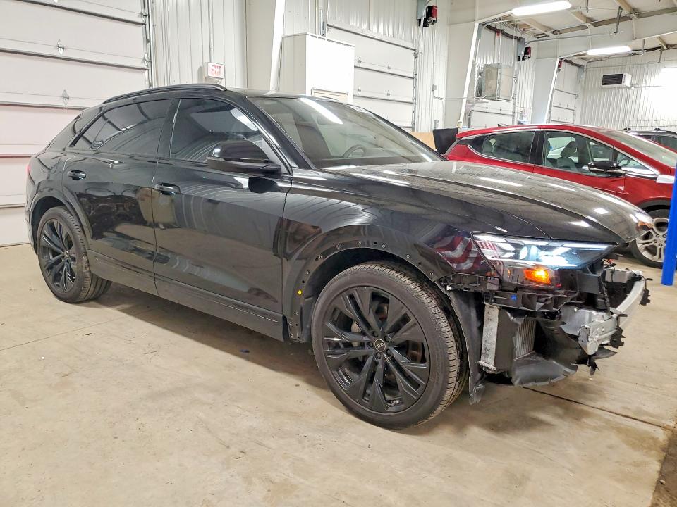 Продаж на аукціоні авто 2025 Audi Q8, vin: WA1FVBF17SD006939, номер лоту: 46045086