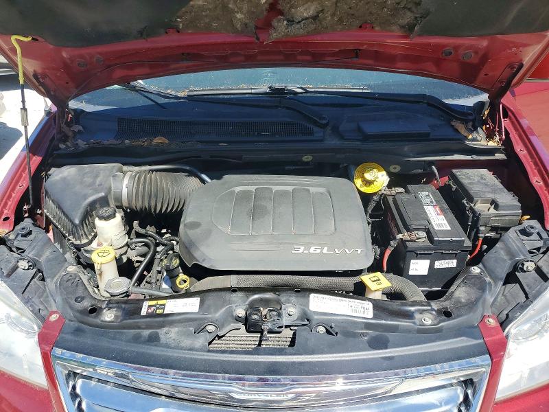 46036696 :رقم المزاد ، 2C4RC1BG5FR645398 vin ، 2015 Chrysler Town & Country مزاد بيع