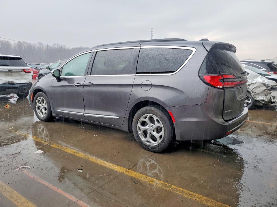 Продажа на аукционе авто 2023 Chrysler Pacifica, vin: 2C4RC1GGXPR566481, номер лота: 79660445