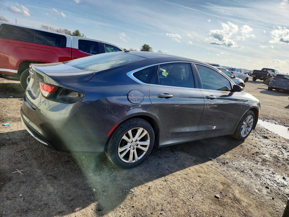 2015 Chrysler 200 მანქანა იყიდება აუქციონზე, vin: 1C3CCCAB5FN697364, აუქციონის ნომერი: 45924896