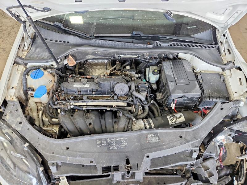 79740215 :رقم المزاد ، WVWAA71K39W048824 vin ، 2009 Volkswagen Rabbit مزاد بيع