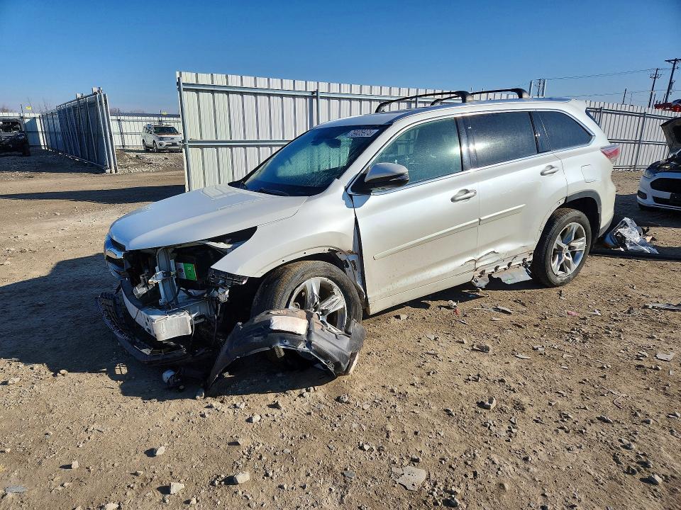 2015 Toyota Highlander მანქანა იყიდება აუქციონზე, vin: 5TDDKRFHXFS141645, აუქციონის ნომერი: 57822136