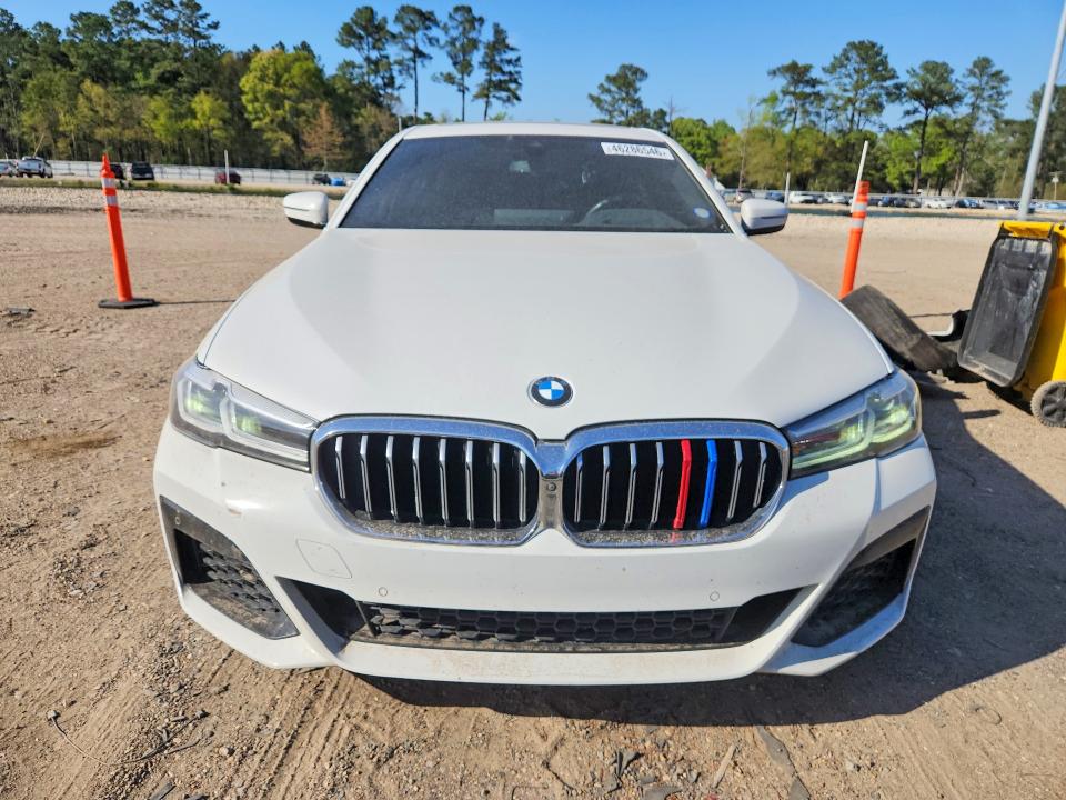 46286546 :رقم المزاد ، WBA53BH0XMWX24811 vin ، 2021 Bmw 530 مزاد بيع