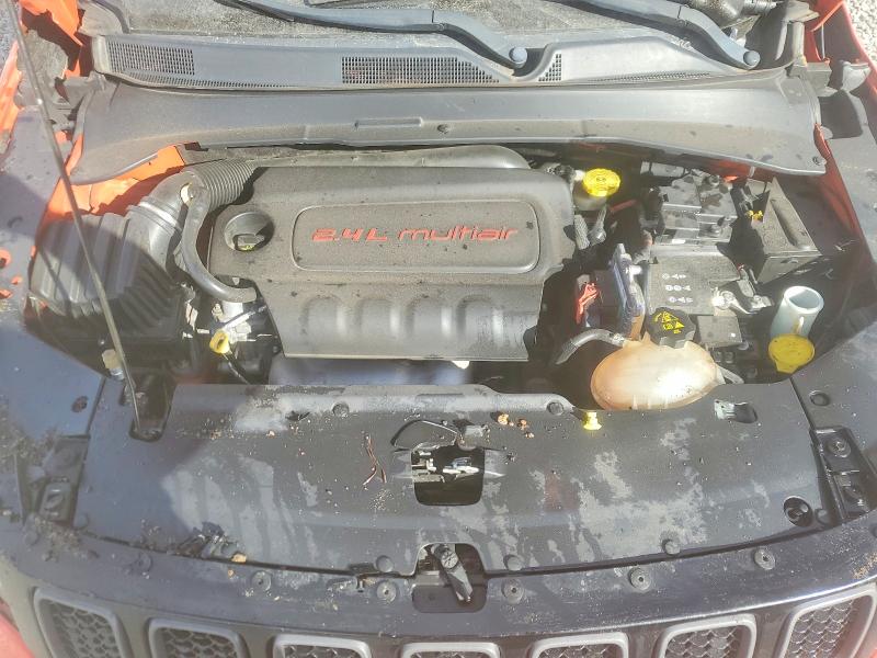 41624626 :رقم المزاد ، 3C4NJDDB5HT657283 vin ، 2017 Jeep Compass مزاد بيع