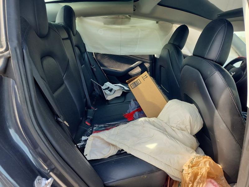 Продажа на аукционе авто 2022 Tesla Model 3, vin: 5YJ3E1EA7NF285942, номер лота: 46528976