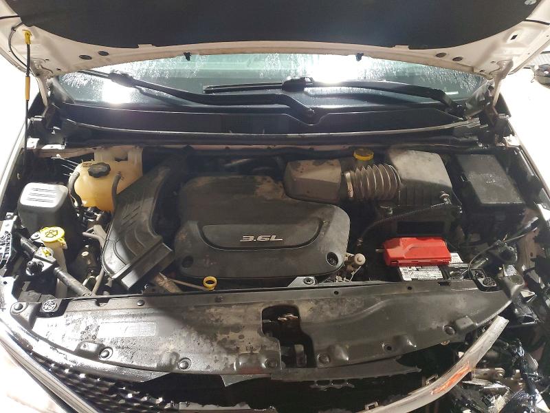 45631656 :رقم المزاد ، 2C4RC1EG2JR111103 vin ، 2018 Chrysler Pacifica مزاد بيع