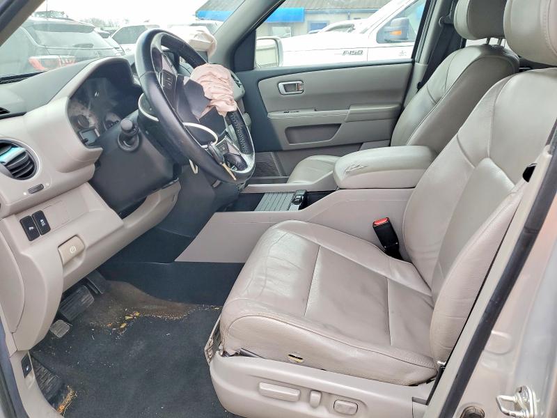 41791936 :رقم المزاد ، 5FNYF3H99DB012757 vin ، 2013 Honda Pilot مزاد بيع