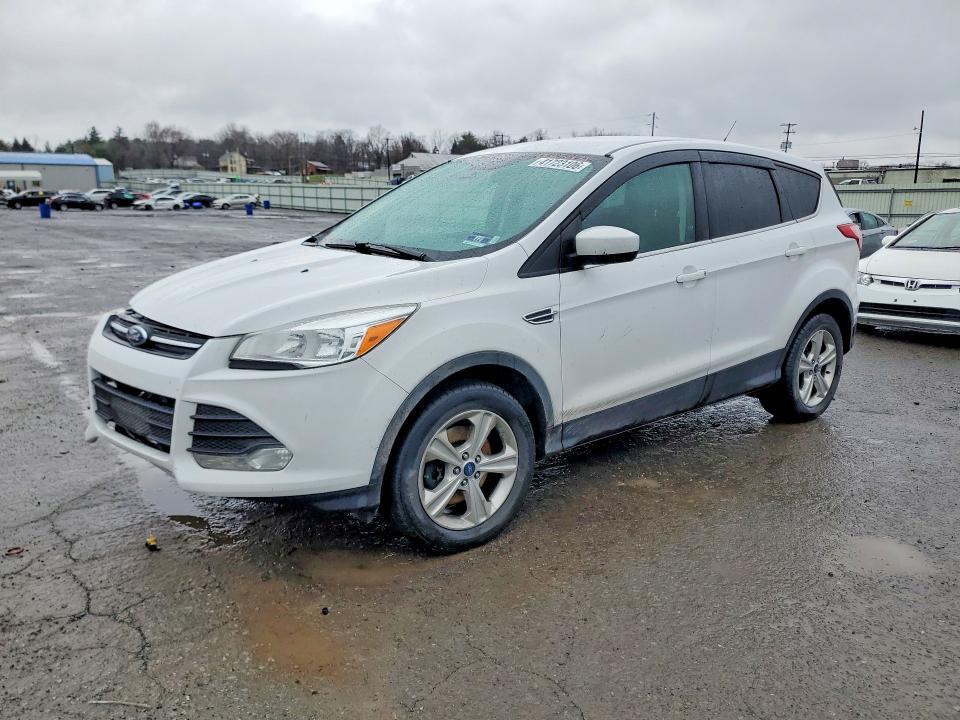 2016 Ford Escape მანქანა იყიდება აუქციონზე, vin: 1FMCU9GX7GUB85431, აუქციონის ნომერი: 41723106