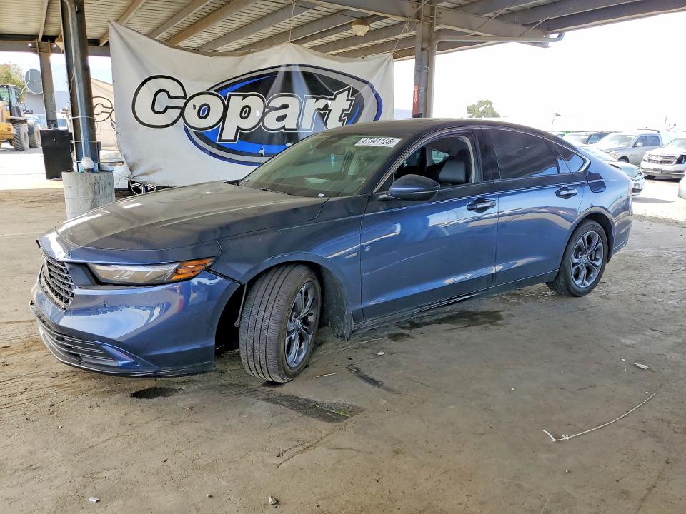 Продажа на аукционе авто 2025 Honda Accord, vin: 1HGCY2F61SA060753, номер лота: 47841166