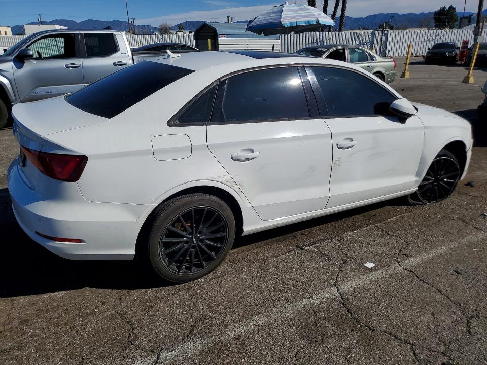 79297705 :رقم المزاد ، WAUA7GFFXG1040205 vin ، 2016 Audi A3 مزاد بيع