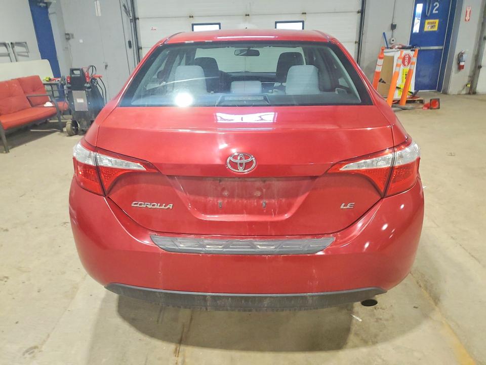 79905155 :رقم المزاد ، 2T1BURHE0FC433446 vin ، 2015 Toyota Corolla مزاد بيع