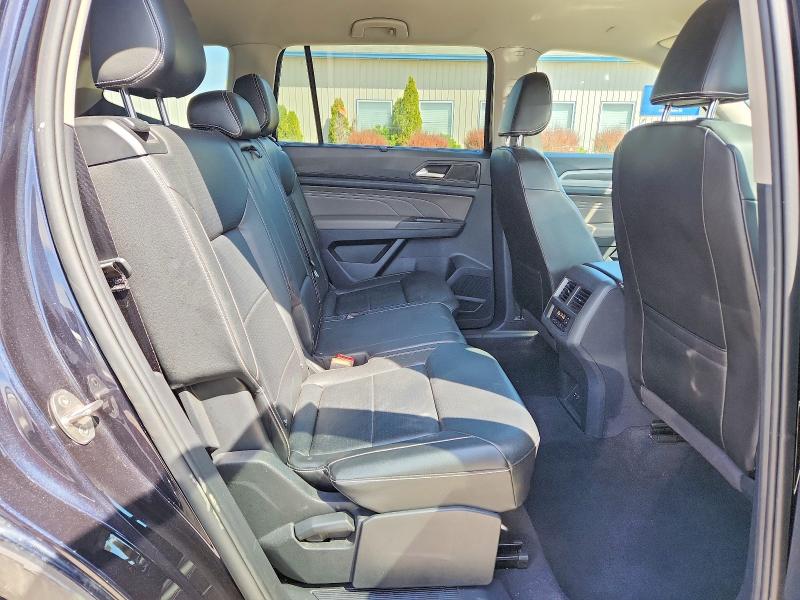 Продажа на аукционе авто 2022 Volkswagen Atlas, vin: 1V2HR2CA2NC562141, номер лота: 47105266