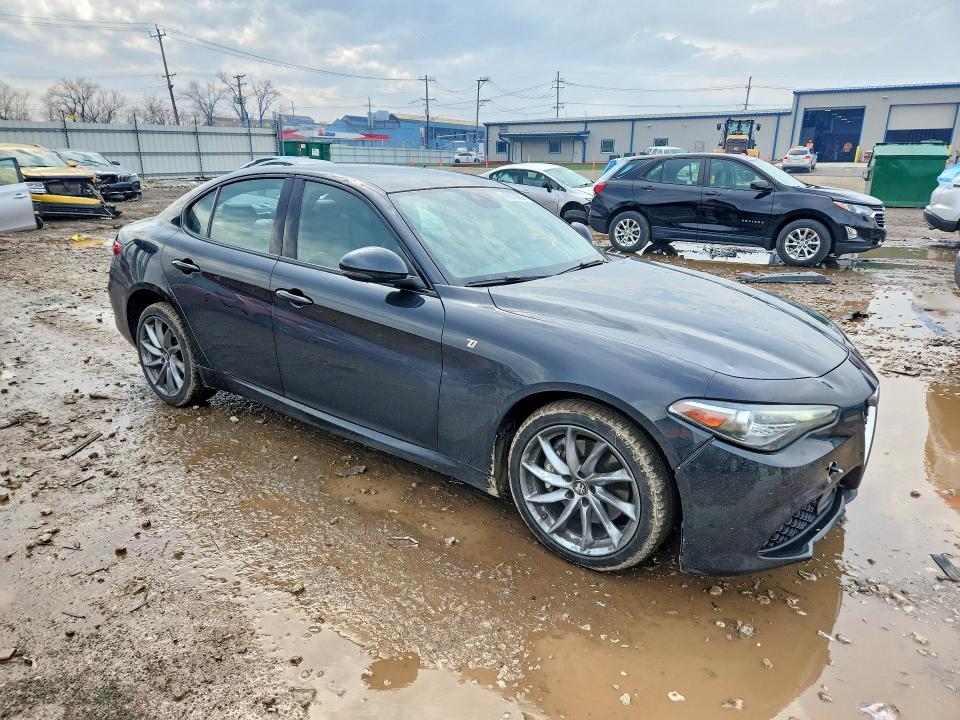 Продажа на аукционе авто 2022 Alfa Romeo Giulia, vin: ZARFANBN1N7660520, номер лота: 46873636