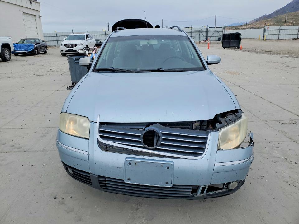 48246346 :رقم المزاد ، WVWVD63B12E418552 vin ، 2002 Volkswagen Passat مزاد بيع