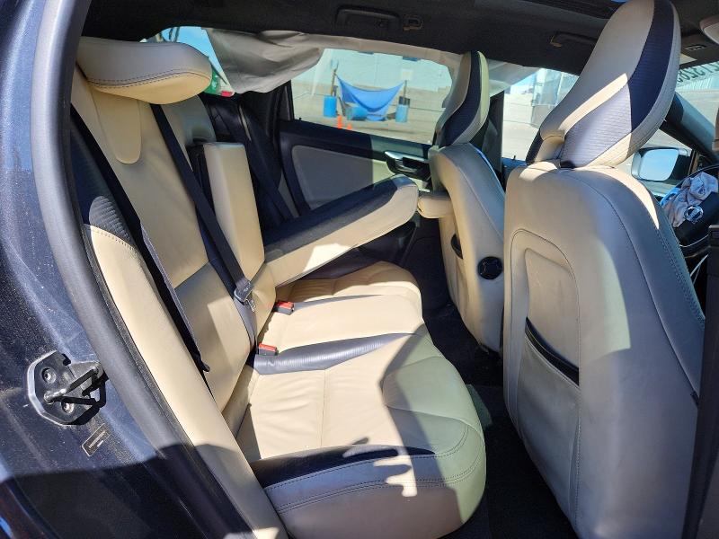 79273285 :رقم المزاد ، YV4902DZ8D2369241 vin ، 2013 Volvo Xc60 مزاد بيع