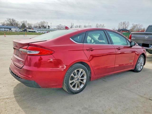 Продаж на аукціоні авто 2019 Ford Fusion, vin: 3FA6P0LU1KR257360, номер лоту: 45969786