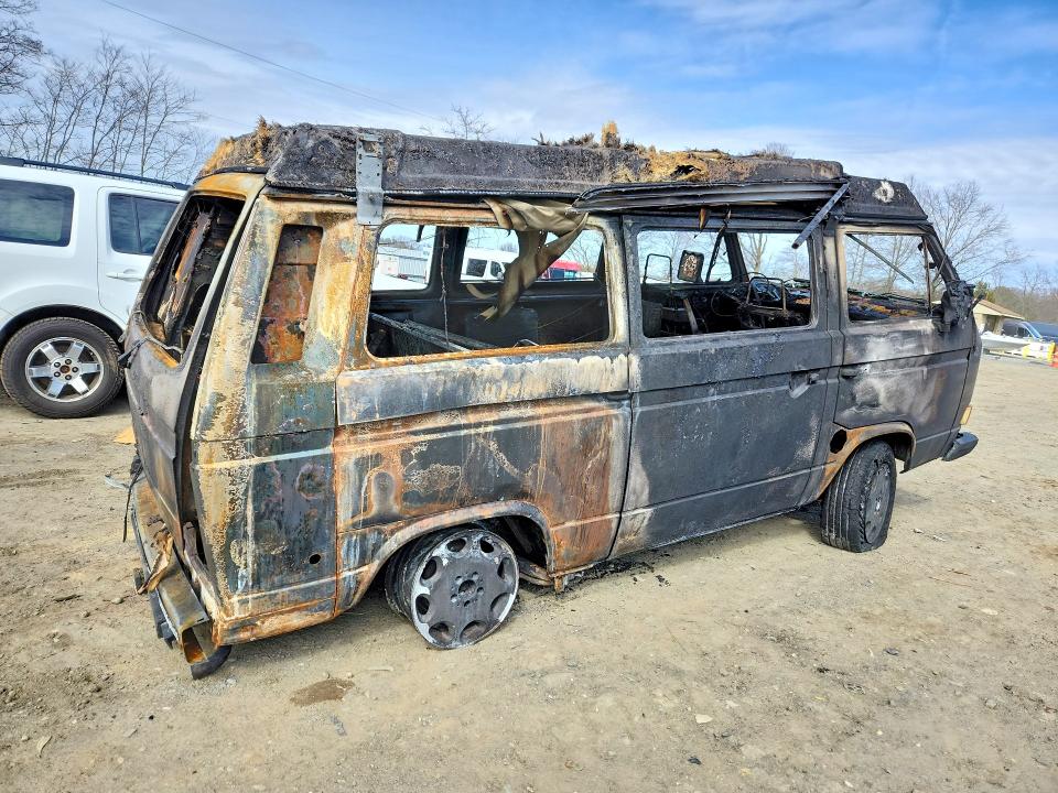 1986 Volkswagen Vanagon მანქანა იყიდება აუქციონზე, vin: WV2XB025XGH117132, აუქციონის ნომერი: 47432036
