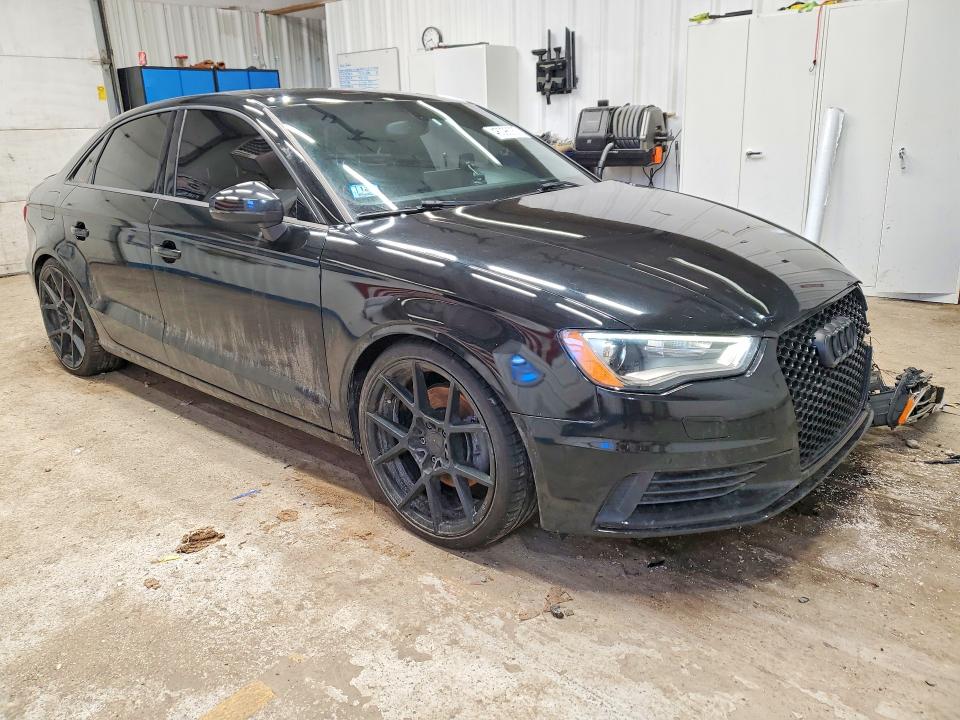 2015 Audi A3 მანქანა იყიდება აუქციონზე, vin: WAUBFGFF5F1104351, აუქციონის ნომერი: 46098056