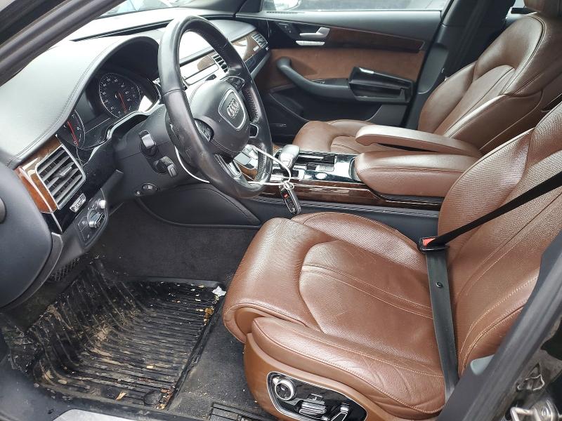 79644945 :رقم المزاد ، WAU32AFD7FN040933 vin ، 2015 Audi A8 مزاد بيع