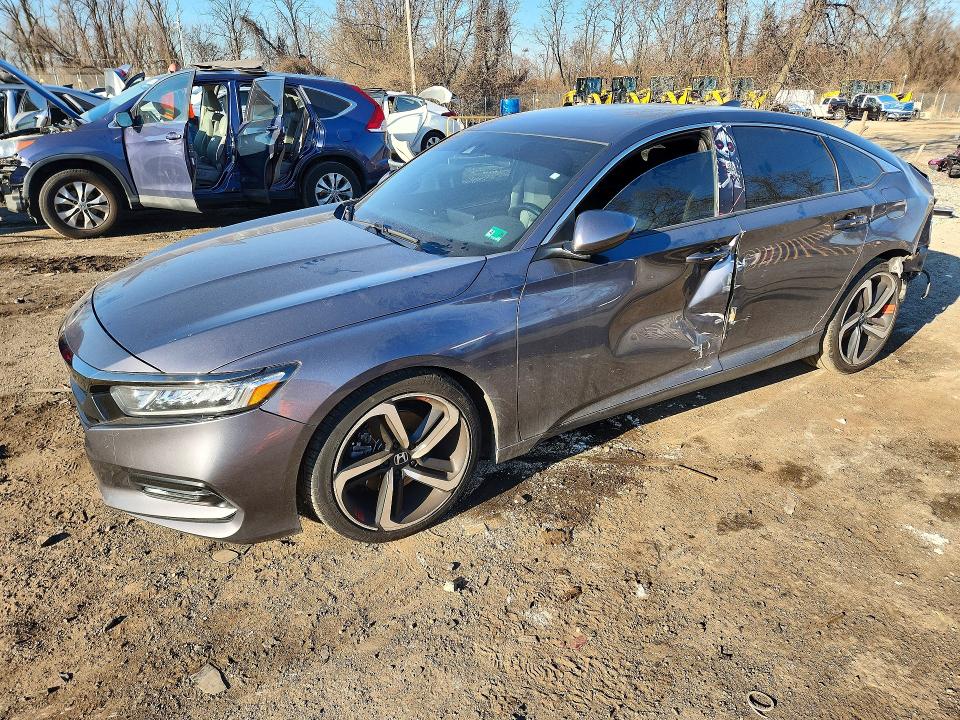 46812496 :رقم المزاد ، 1HGCV1F33LA013315 vin ، 2020 Honda Accord مزاد بيع