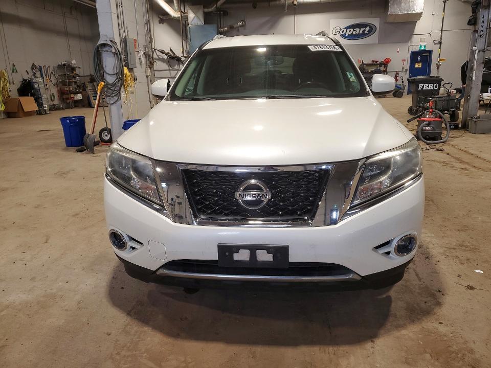 47823756 :رقم المزاد ، 5N1AR2MM3FC645781 vin ، 2015 Nissan Pathfinder مزاد بيع
