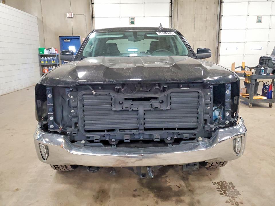 79302495 :رقم المزاد ، 3GCUKREH5HG147338 vin ، 2017 Chevrolet Silverado مزاد بيع