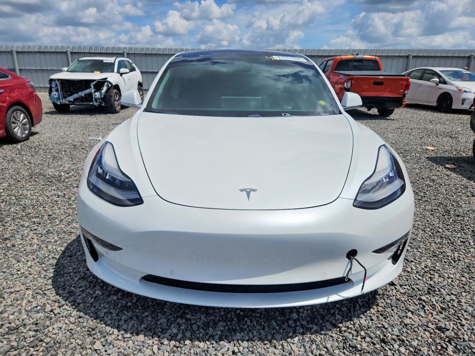 Продажа на аукционе авто 2018 Tesla Model 3, vin: 5YJ3E1EB8JF066832, номер лота: 47941866