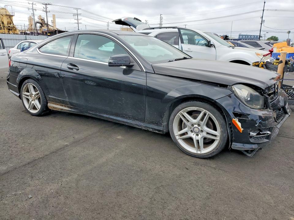 Auction sale of the 2015 Mercedes-benz C, vin: WDDGJ4HB1FG420641, lot number: 41667046